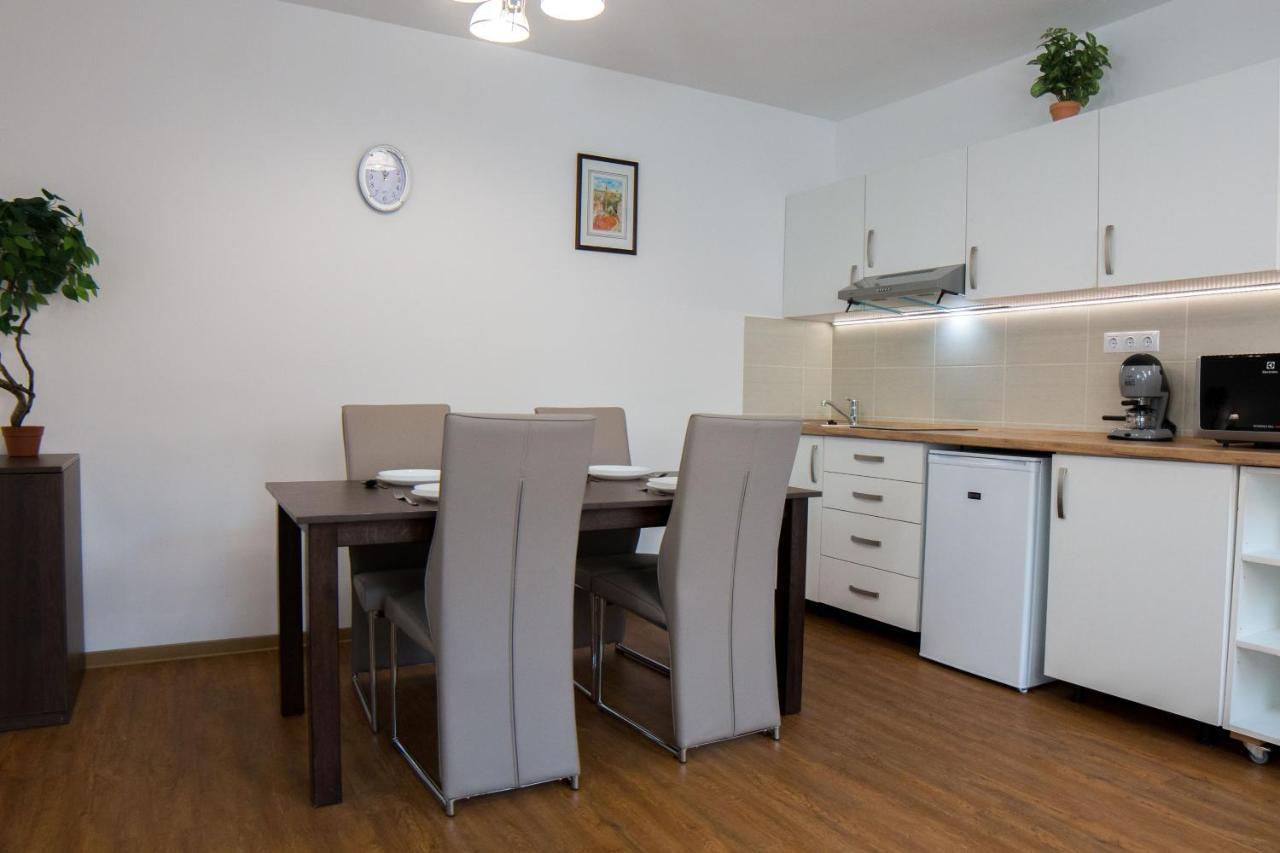 Mecset Apartman Eger Extérieur photo