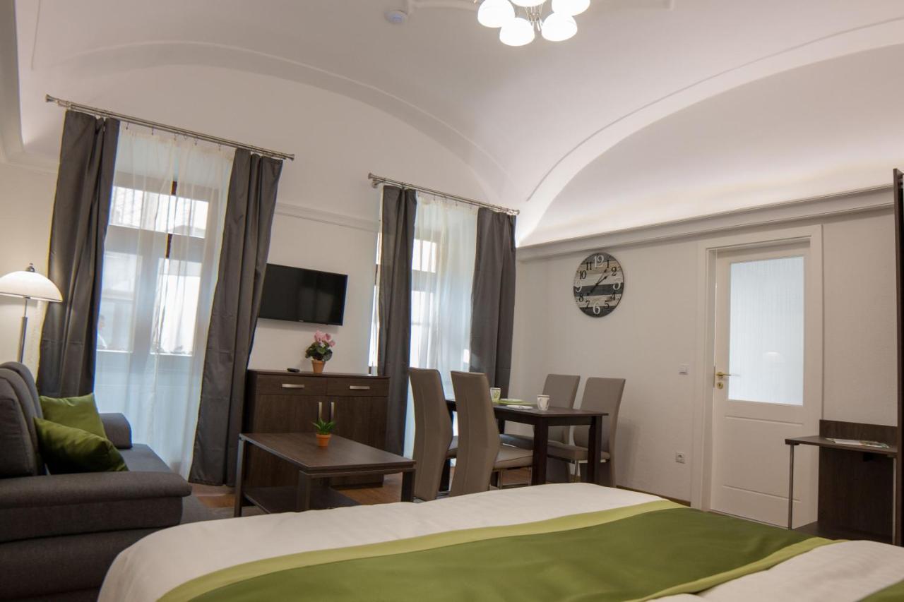Mecset Apartman Eger Extérieur photo