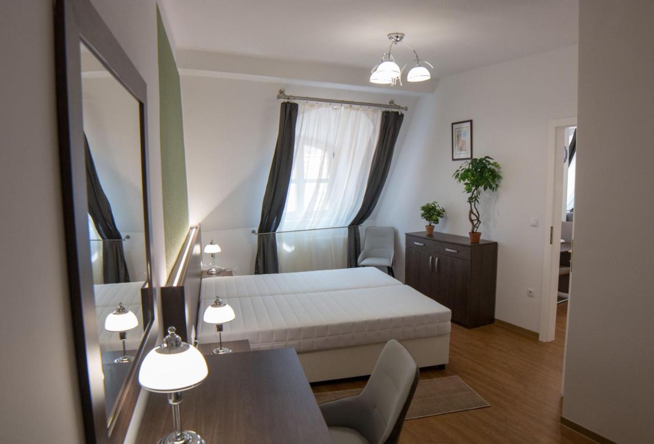 Mecset Apartman Eger Extérieur photo